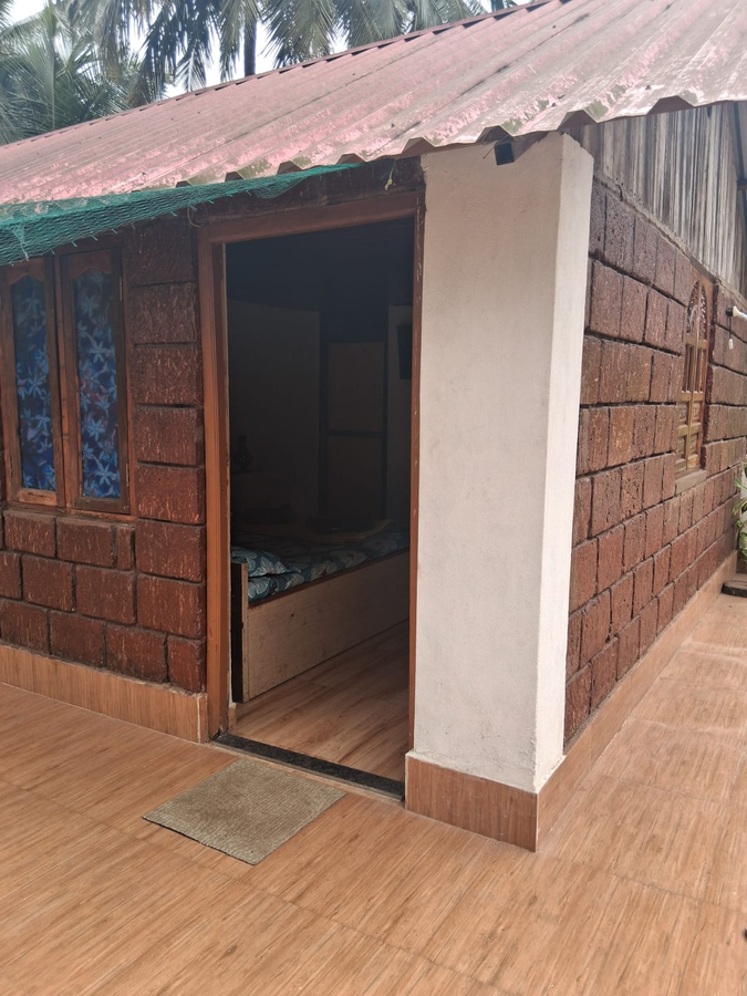 bhatye beach resort
