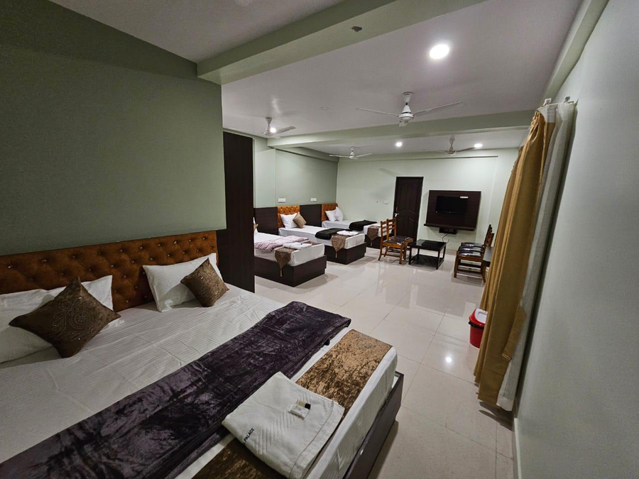 hotel gokarna palace