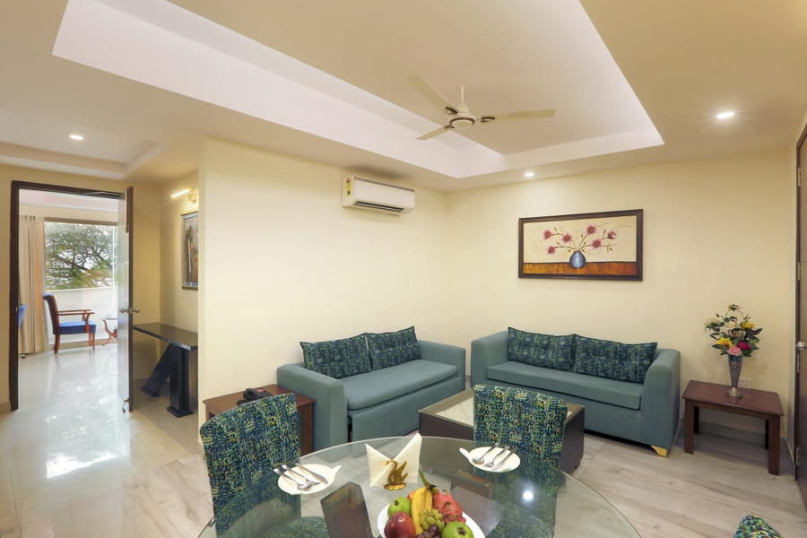 hotel lemon suites delhi airport