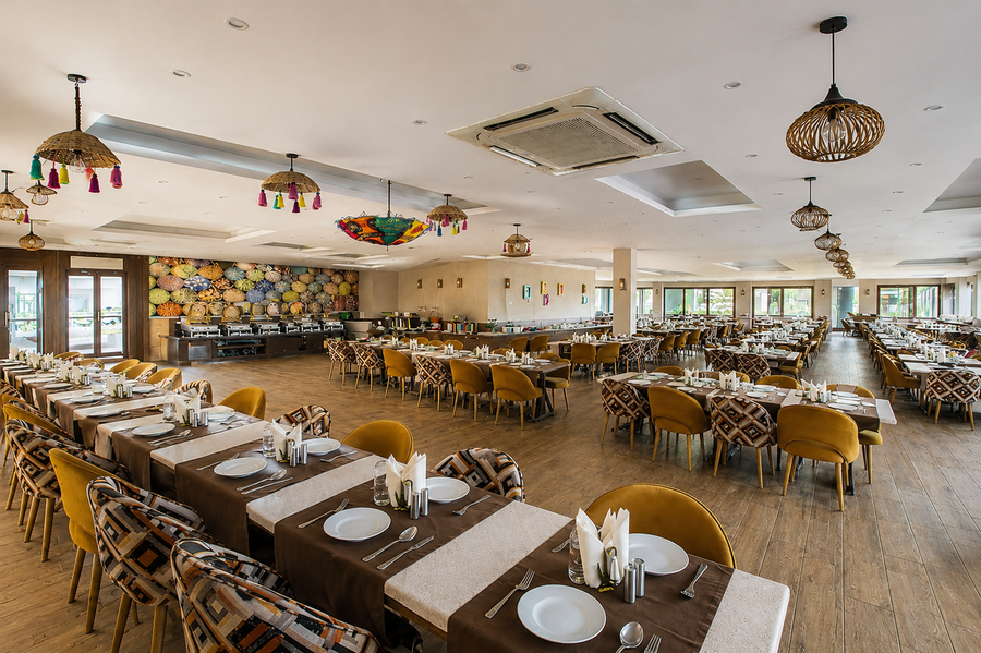 hotel express delhi airport