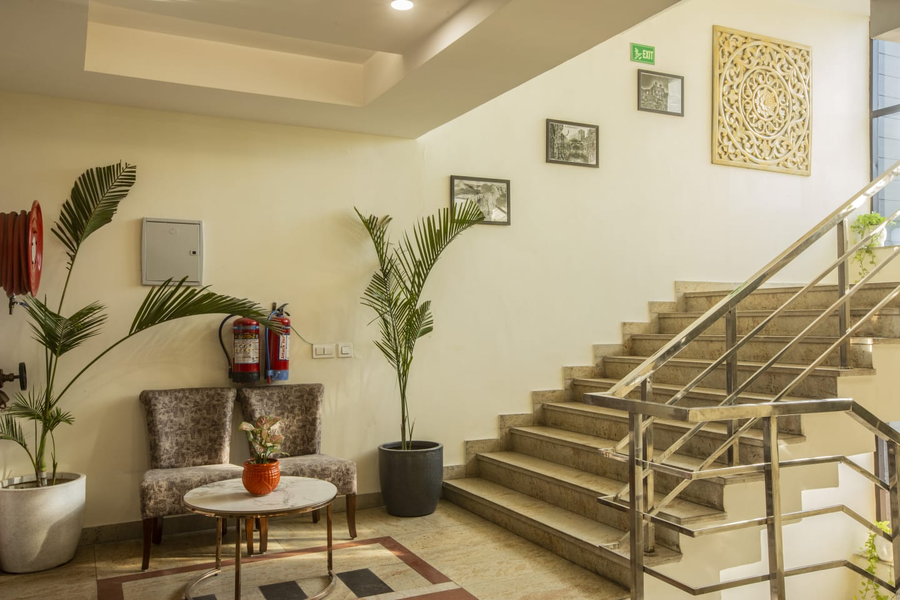 hotel lemon suites delhi airport