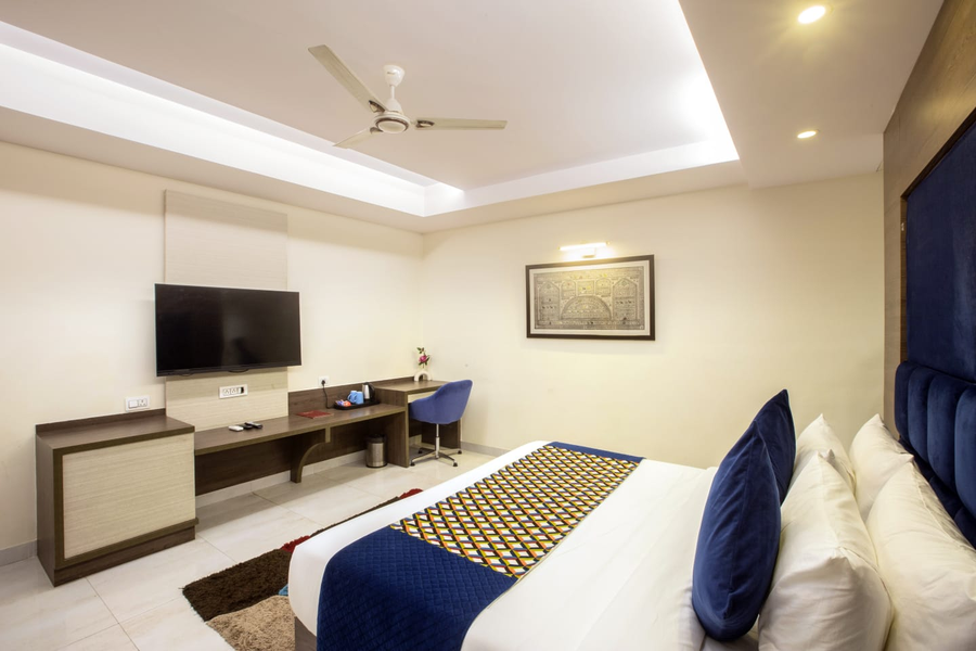 hotel lemon suites delhi airport