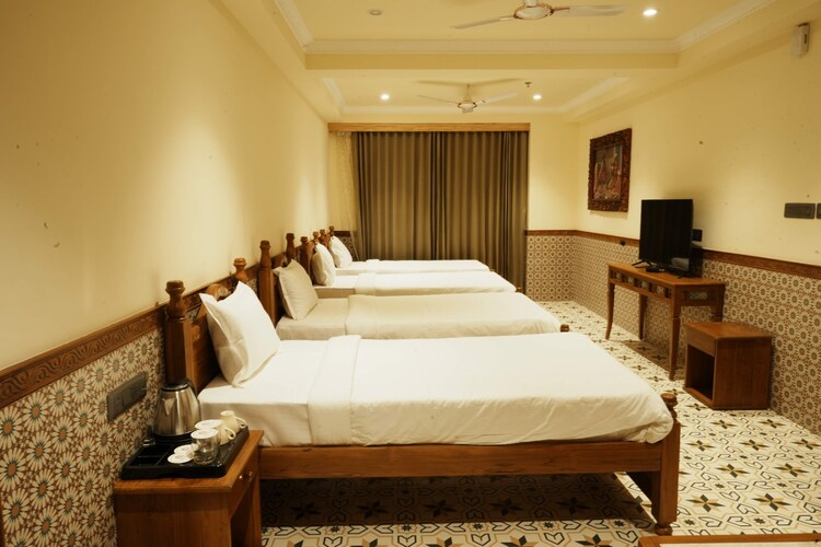 hotel surya palace