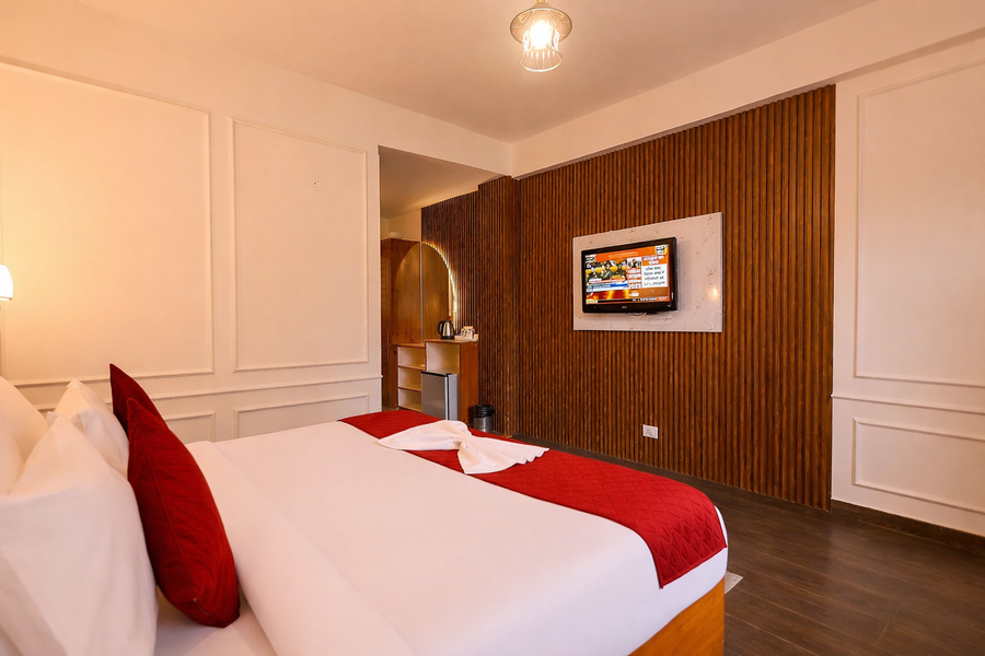 the radiant resort manali
