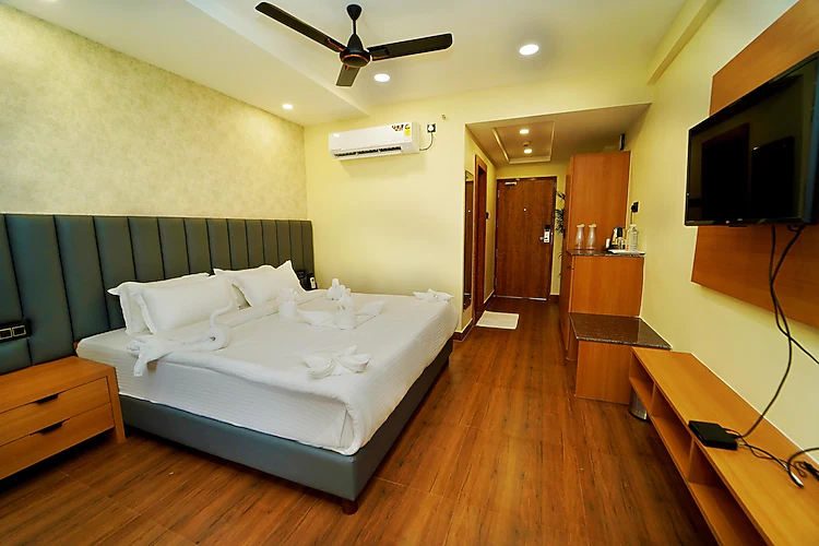 the saffron hotel
