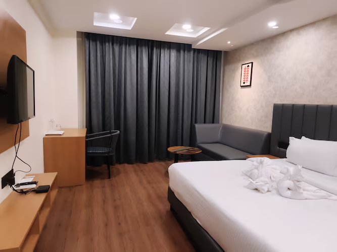 the saffron hotel
