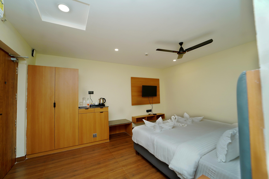 the saffron hotel