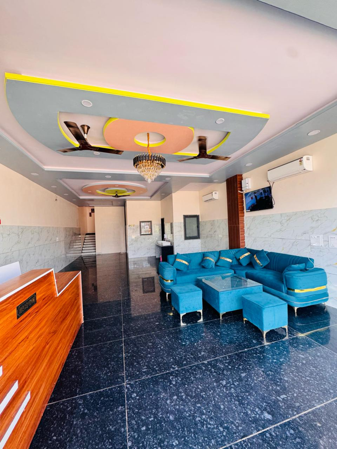 hotel shree mangalam and restaurant