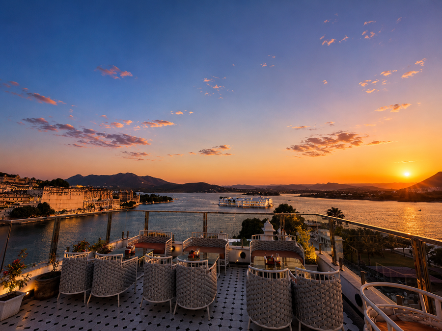 wonder view palace a lake pichola hotel near ambrai ghat udaipur