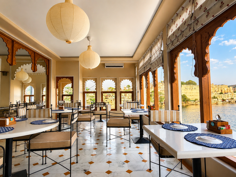wonder view palace a lake pichola hotel near ambrai ghat udaipur