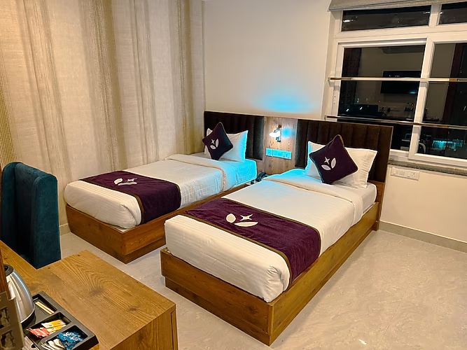 purple leaf hotel and banquet