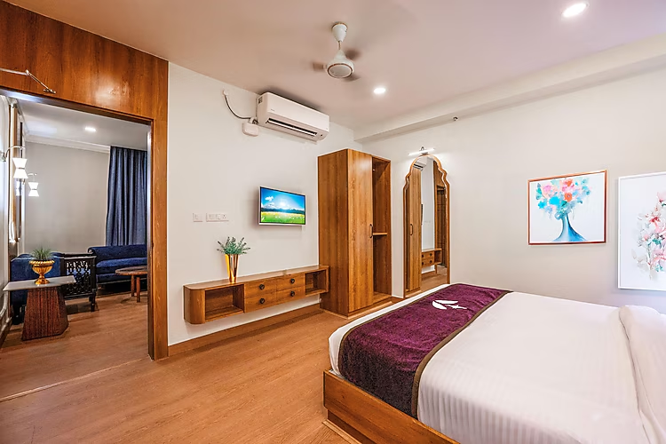 purple leaf hotel and banquet