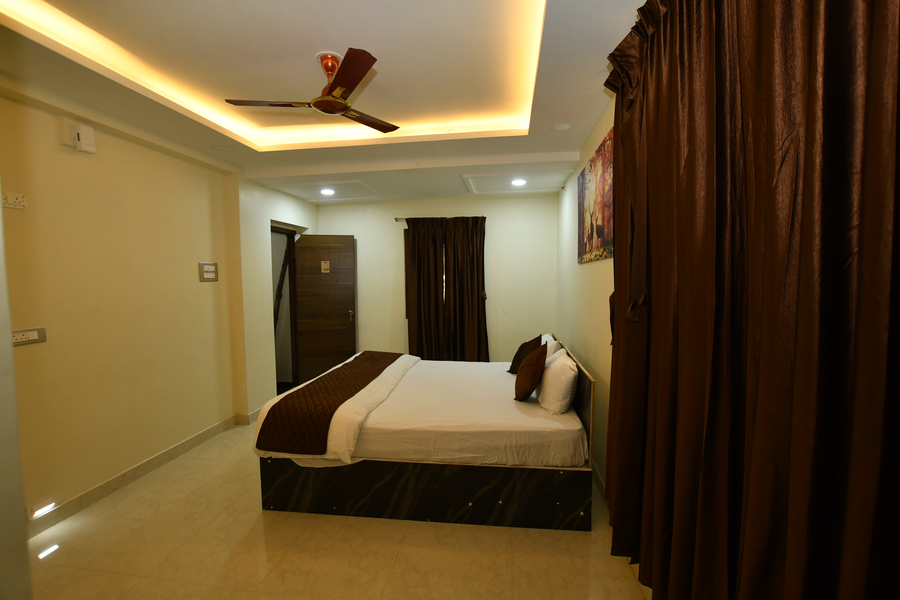 sri vijay balaji mahal a c