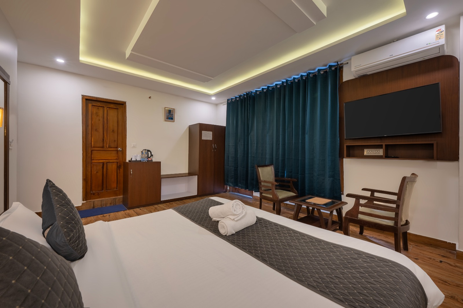 asia holiday kasol himalayas and river view resort