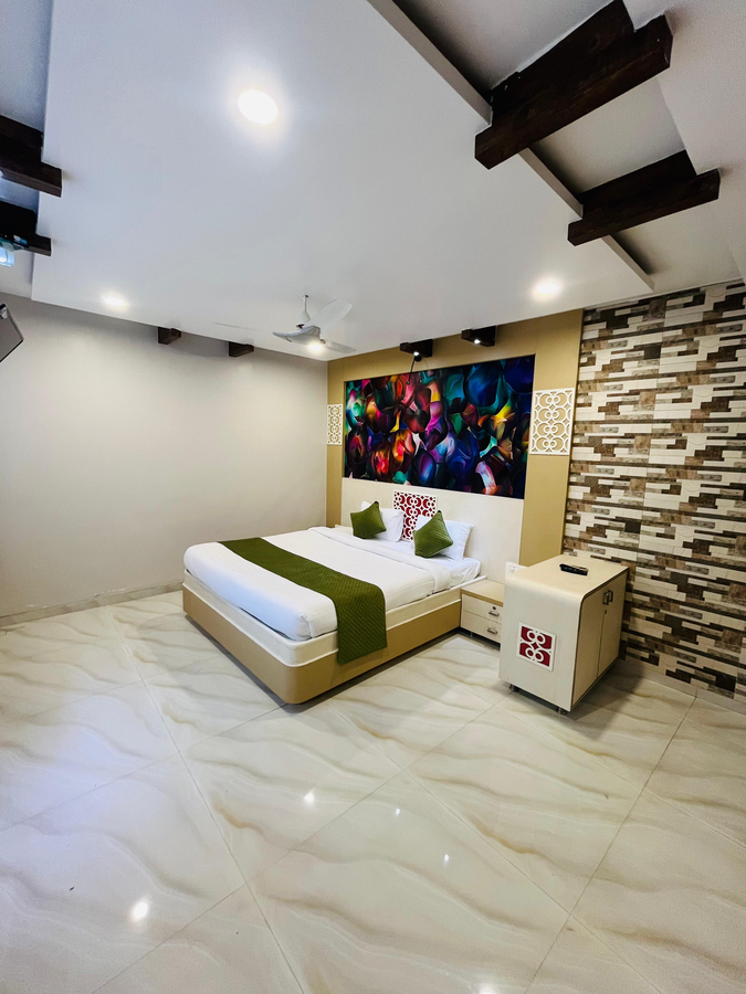 raval resort