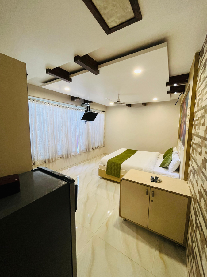 raval resort