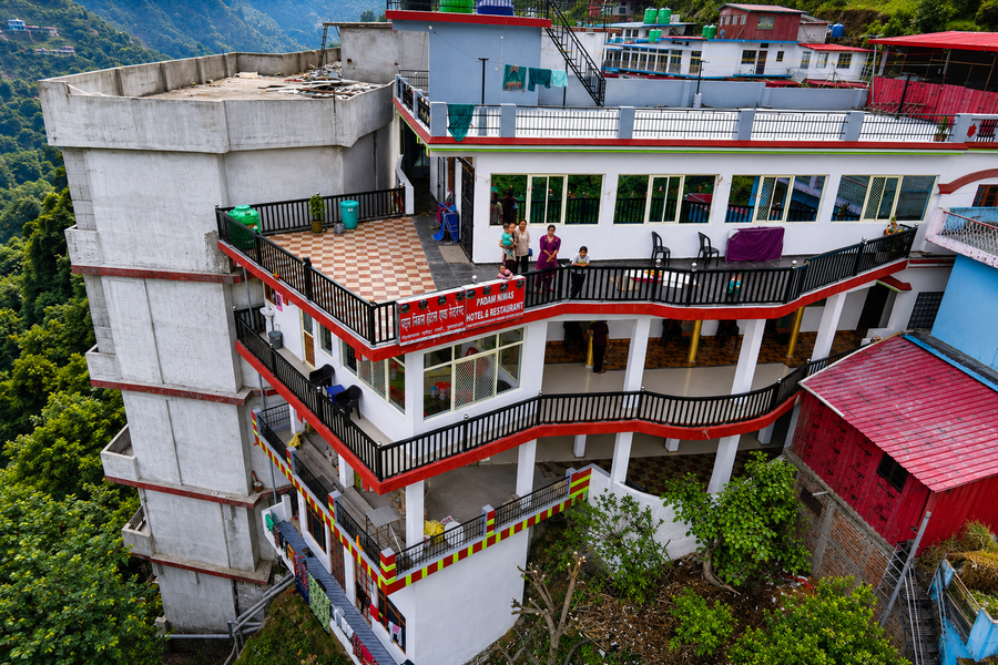 hotel padam niwas