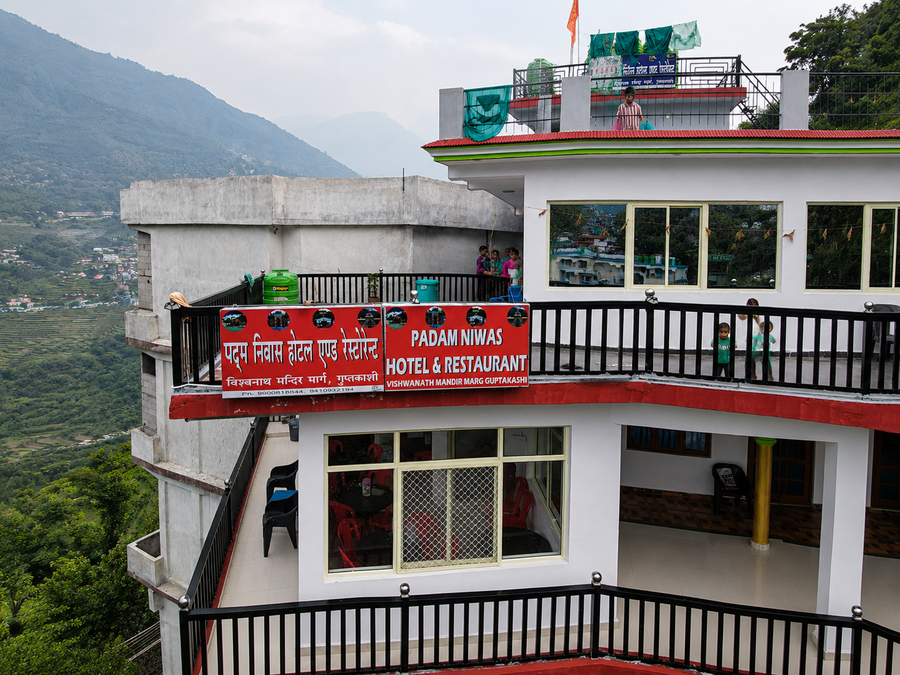 hotel padam niwas