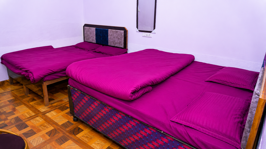 hotel padam niwas