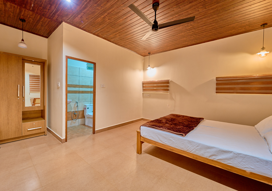 whispeing hills pine malhar by voye homes