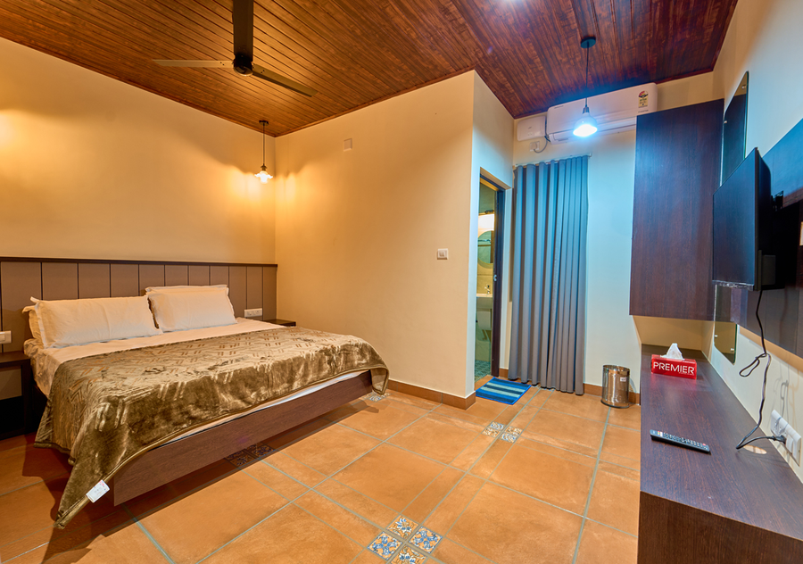 whispeing hills pine malhar by voye homes