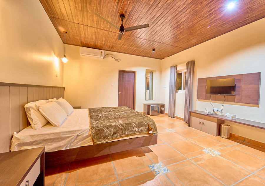 whispeing hills pine malhar by voye homes