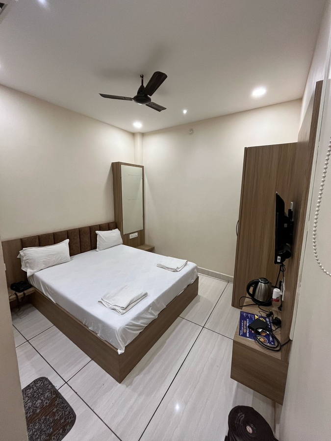 hotel shreegopal