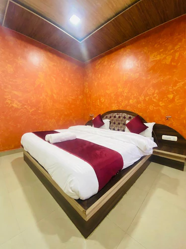 hotel natraj