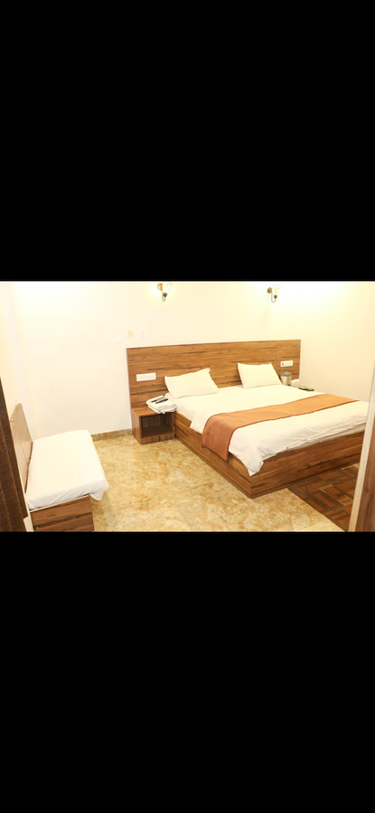 hotel meghdoot inn
