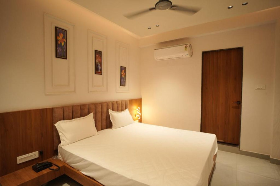 hotel madhuram
