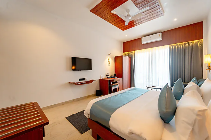 ritz valley resort