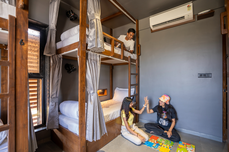 moustache hostel lonavala