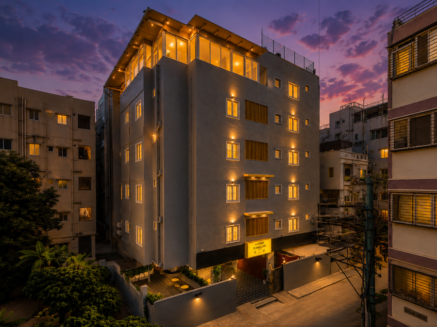the hosteller bangalore cv raman nagar