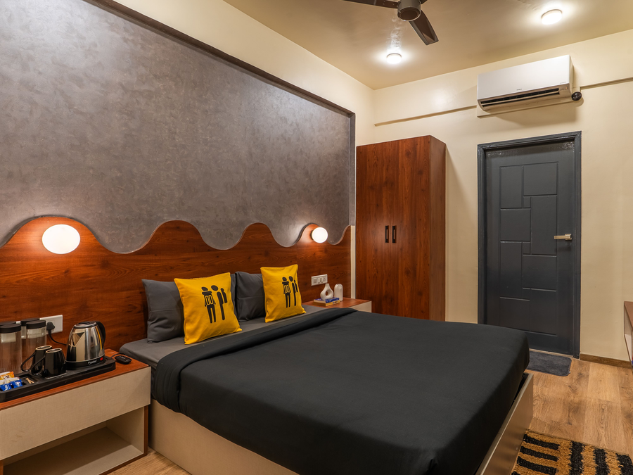 the hosteller bangalore cv raman nagar