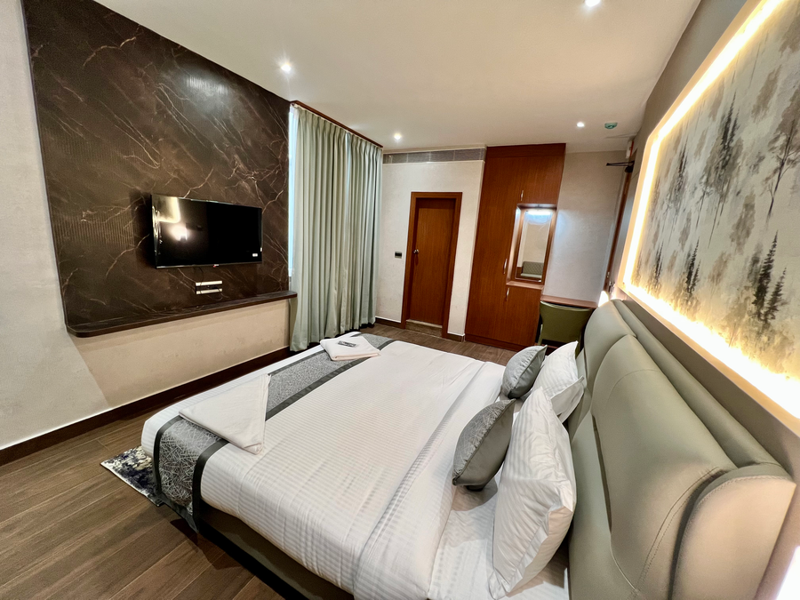 dhisha inn hotel bangalore