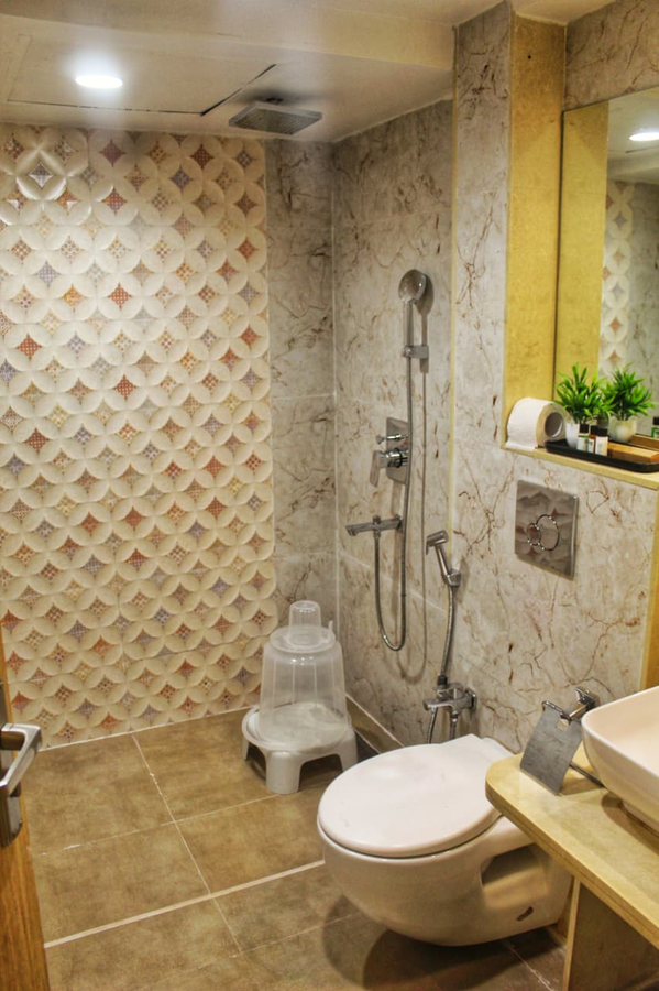all seasons boutique rooms