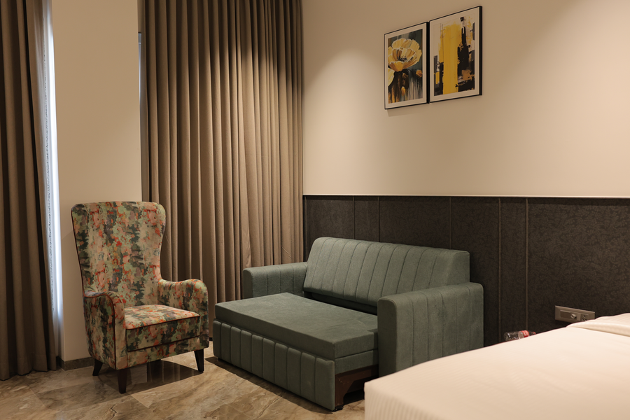 hotel sachin chas ahilyanagar