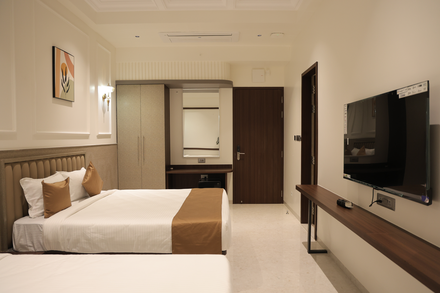 hotel sachin chas ahilyanagar