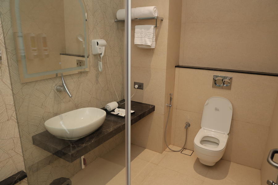 hotel sachin chas ahilyanagar