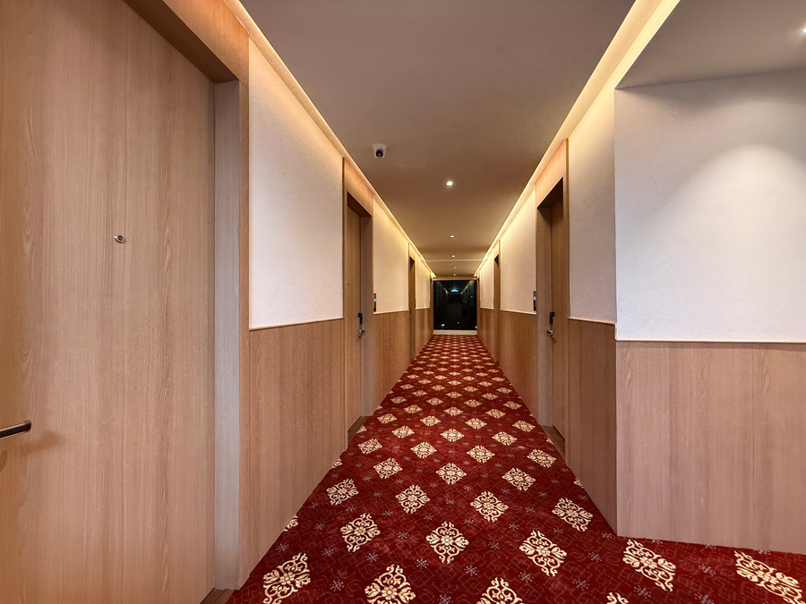 golden suites