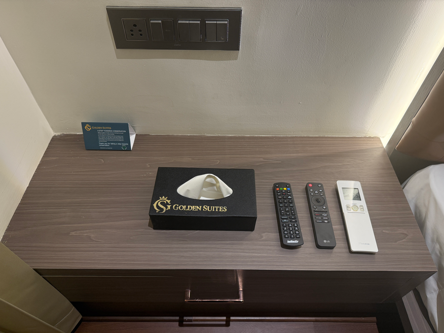 golden suites