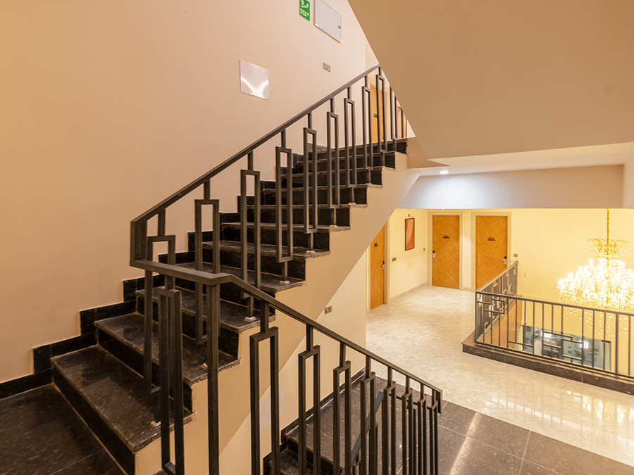 saltstayz premier faridabad sector 28
