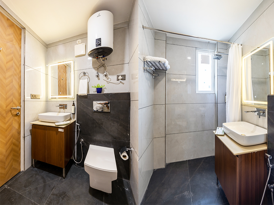 saltstayz premier faridabad sector 28