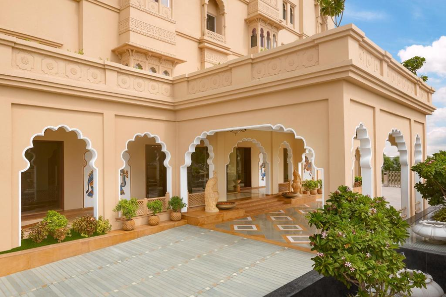 laxminarayan palace hotel vadodara by royal orchid hotels