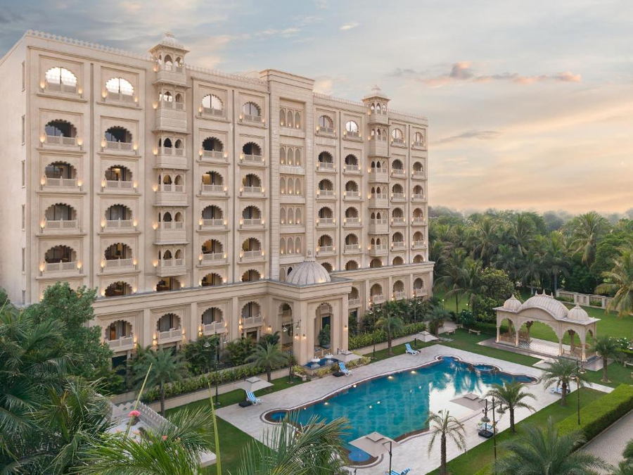 laxminarayan palace hotel vadodara by royal orchid hotels