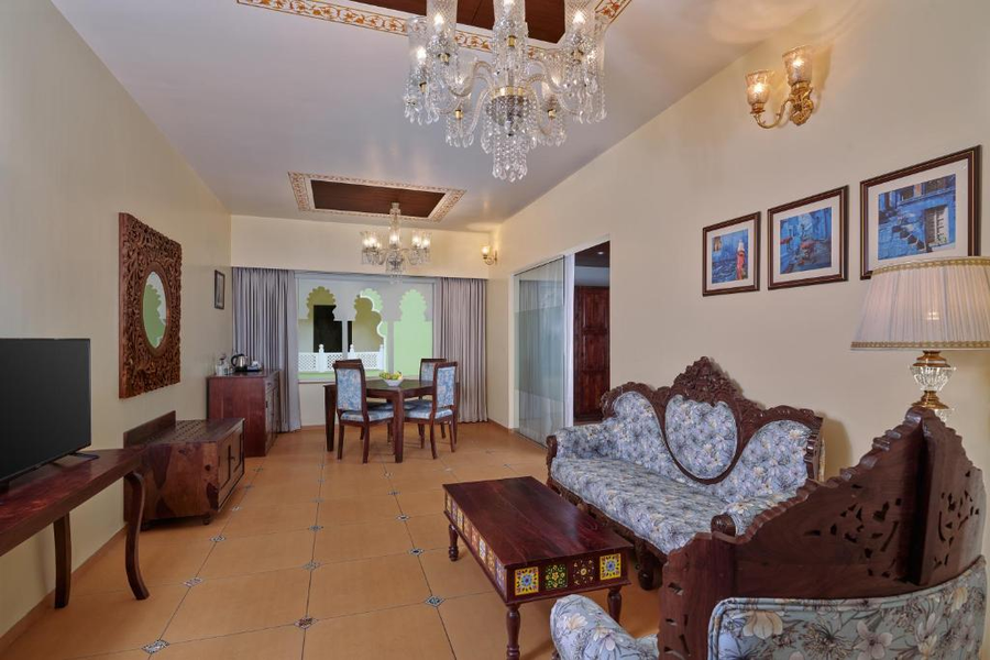 laxminarayan palace hotel vadodara by royal orchid hotels