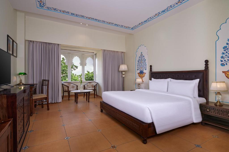 laxminarayan palace hotel vadodara by royal orchid hotels