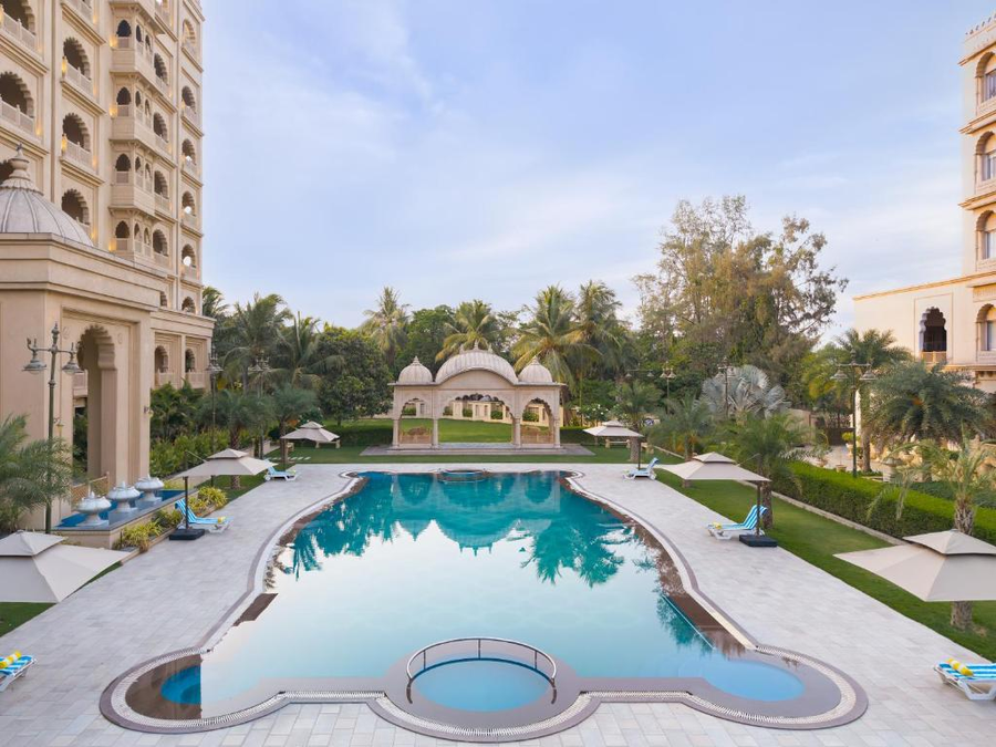 laxminarayan palace hotel vadodara by royal orchid hotels