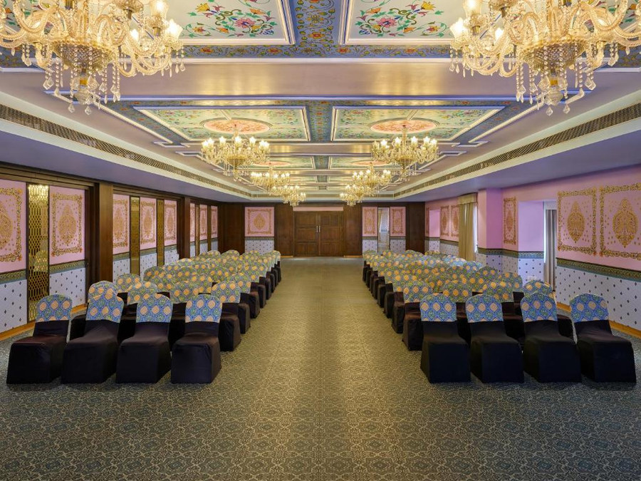 laxminarayan palace hotel vadodara by royal orchid hotels