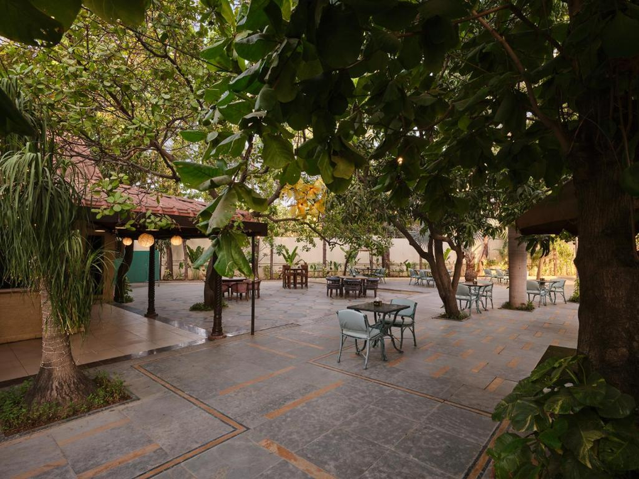 laxminarayan palace hotel vadodara by royal orchid hotels